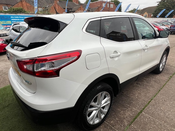 Used Nissan Qashqai 2014 for sale - 76269900: Photo 13