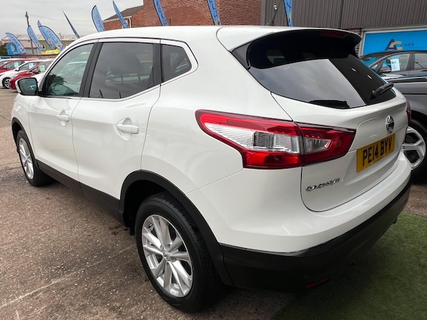 Used Nissan Qashqai 2014 for sale - 76269900: Photo 15