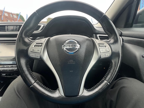 Used Nissan Qashqai 2014 for sale - 76269900: Photo 24
