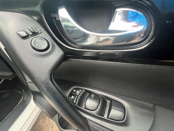 Used Nissan Qashqai 2014 for sale - 76269900: Photo 39
