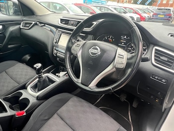Used Nissan Qashqai 2014 for sale - 76269900: Photo 3