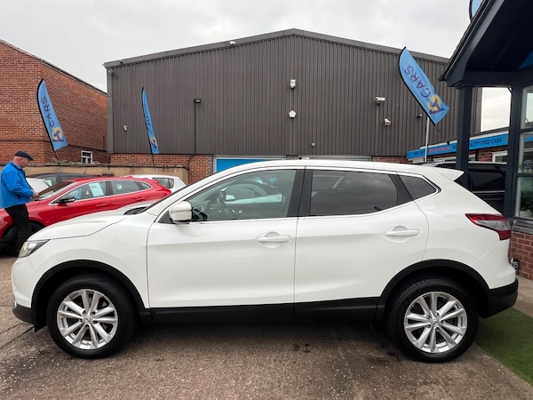 Used Nissan Qashqai 2014 for sale - 76269900: Photo 9
