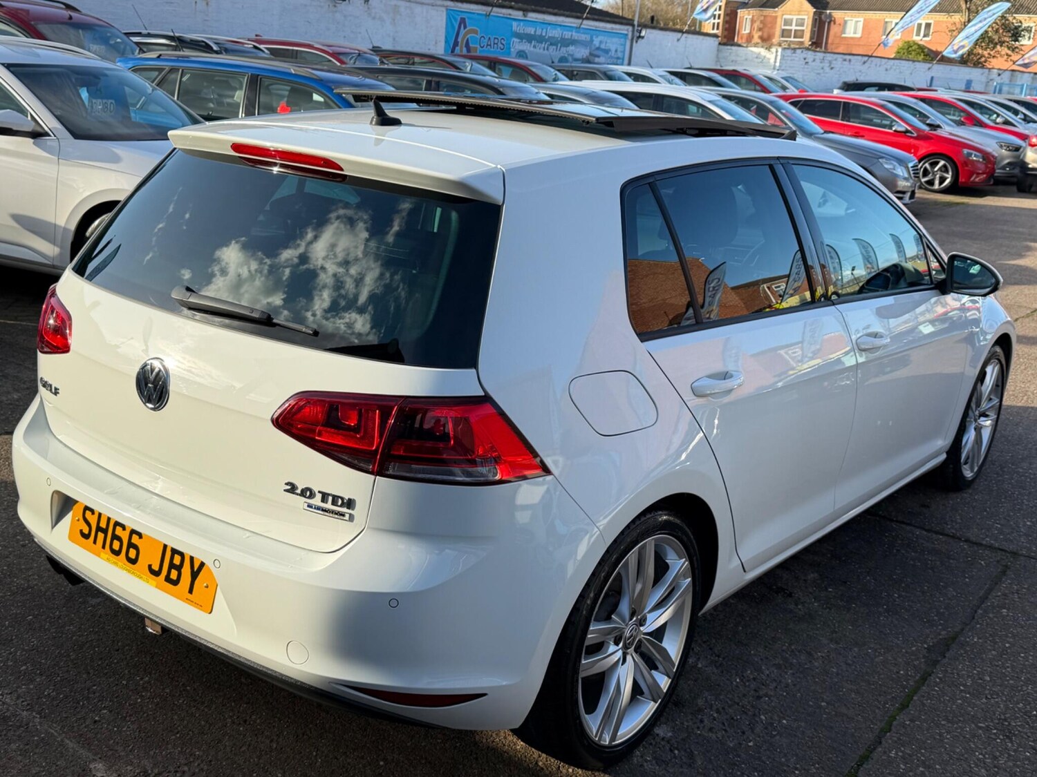 Used Volkswagen Golf 2016 for sale - 77839505: Photo 10