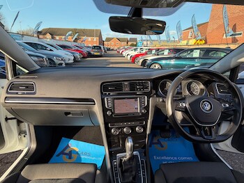 Used Volkswagen Golf 2016 for sale - 77839505: Photo