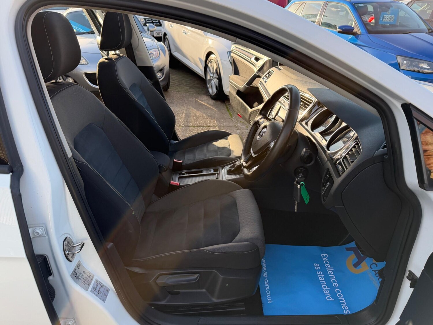 Used Volkswagen Golf 2016 for sale - 77839505: Photo 30