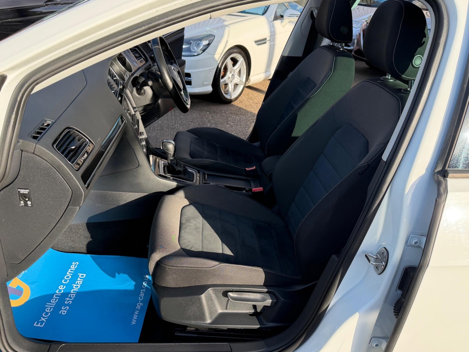 Used Volkswagen Golf 2016 for sale - 77839505: Photo 4