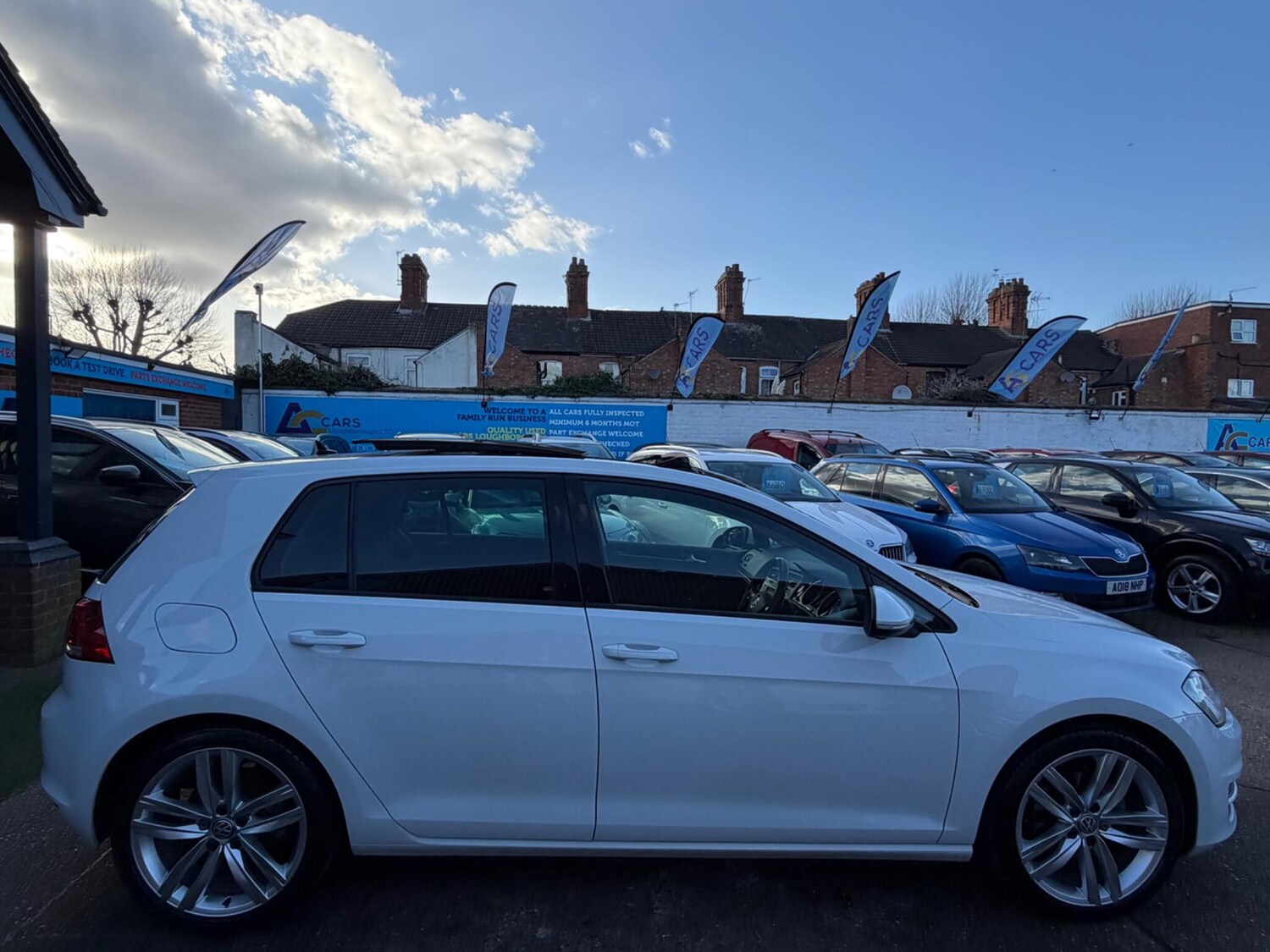 Used Volkswagen Golf 2016 for sale - 77839505: Photo 48