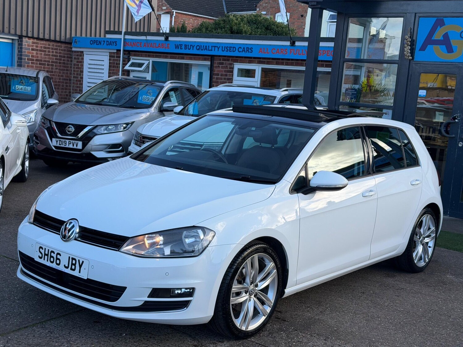 Used Volkswagen Golf 2016 for sale - 77839505: Photo 53