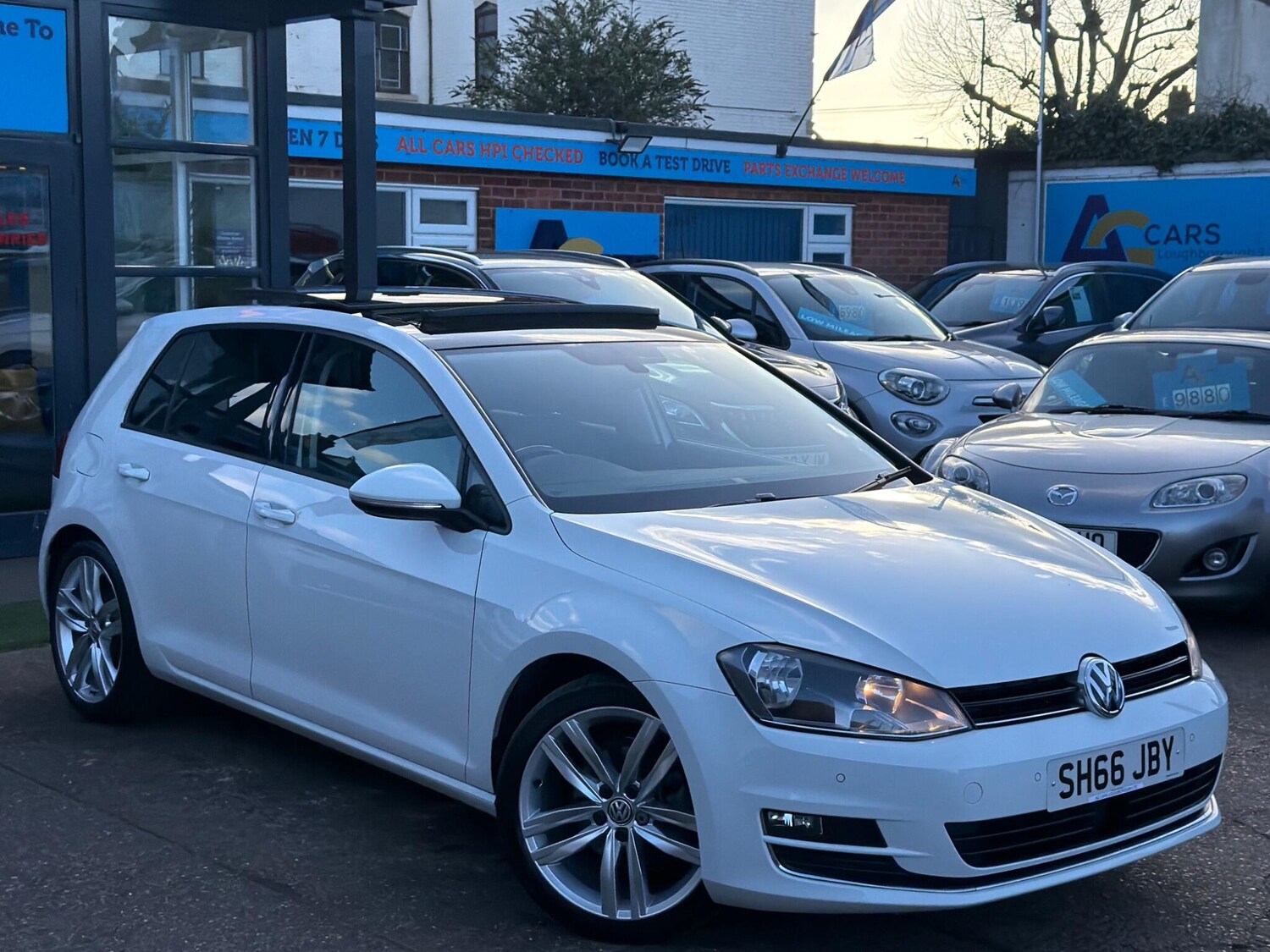 Used Volkswagen Golf 2016 for sale - 77839505: Photo 56