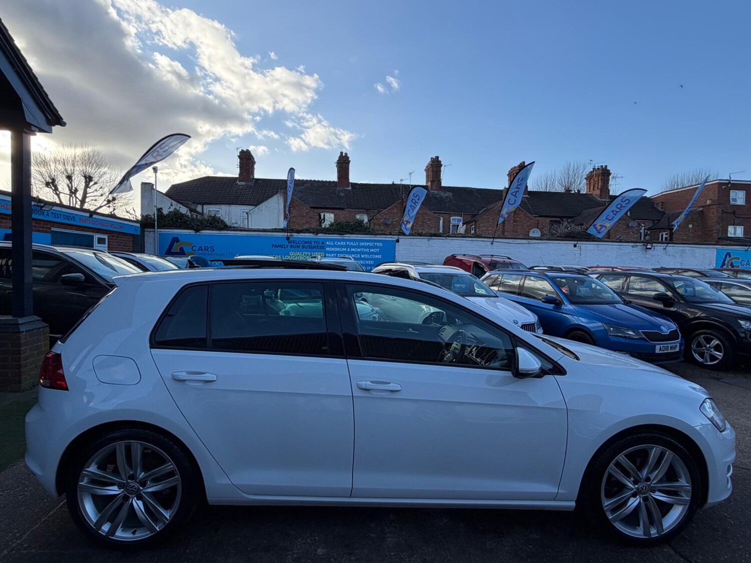 Used Volkswagen Golf 2016 for sale - 77839505: Photo 8