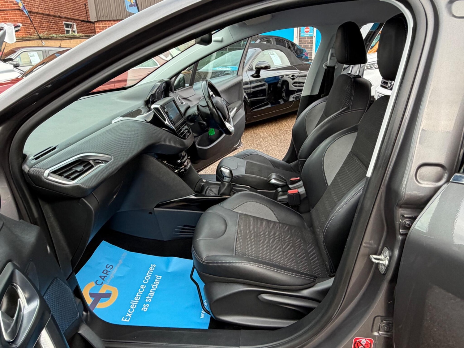 Used Peugeot 2008 2016 for sale - 77424798: Photo 41