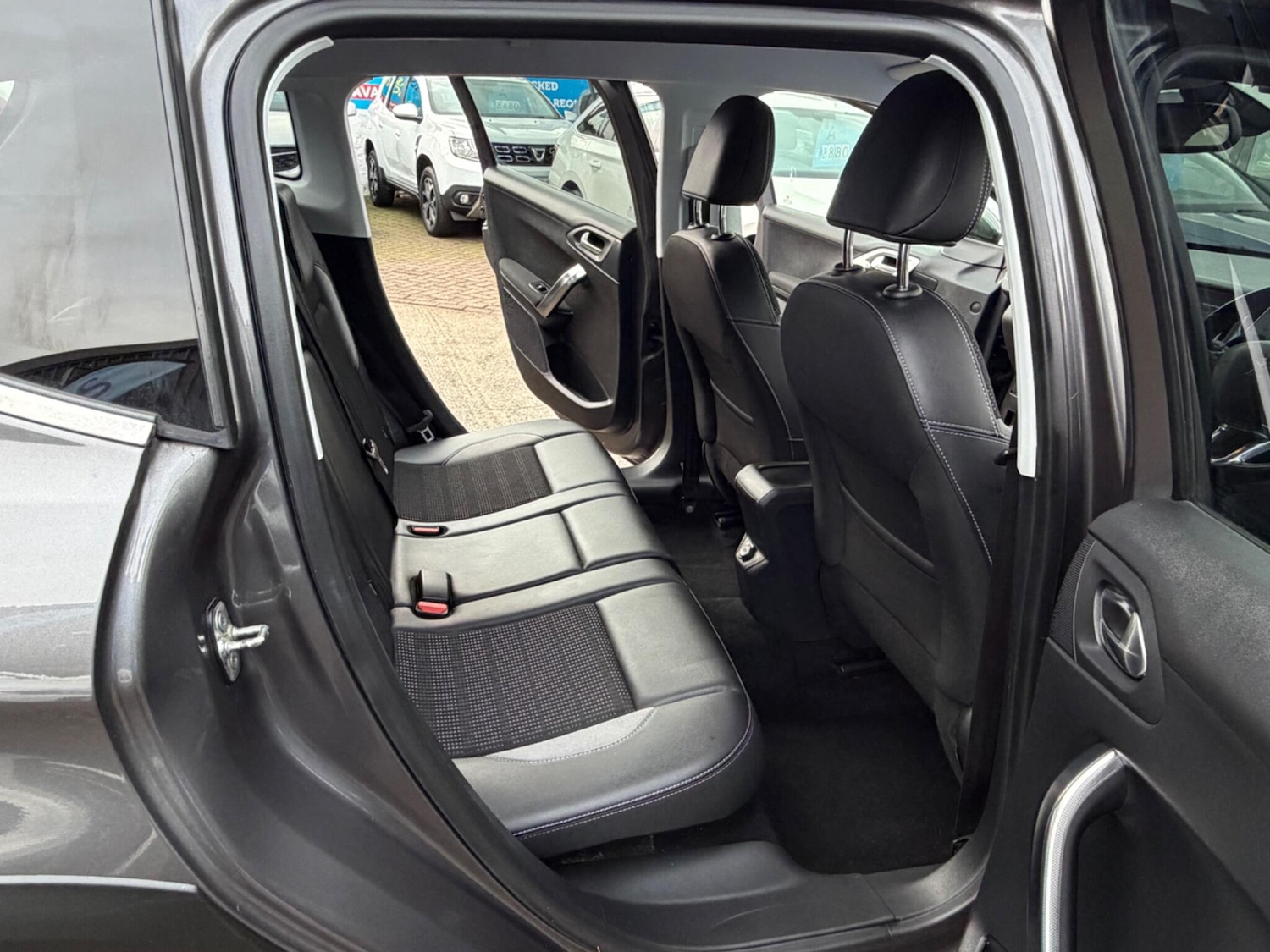 Used Peugeot 2008 2016 for sale - 77424798: Photo 45