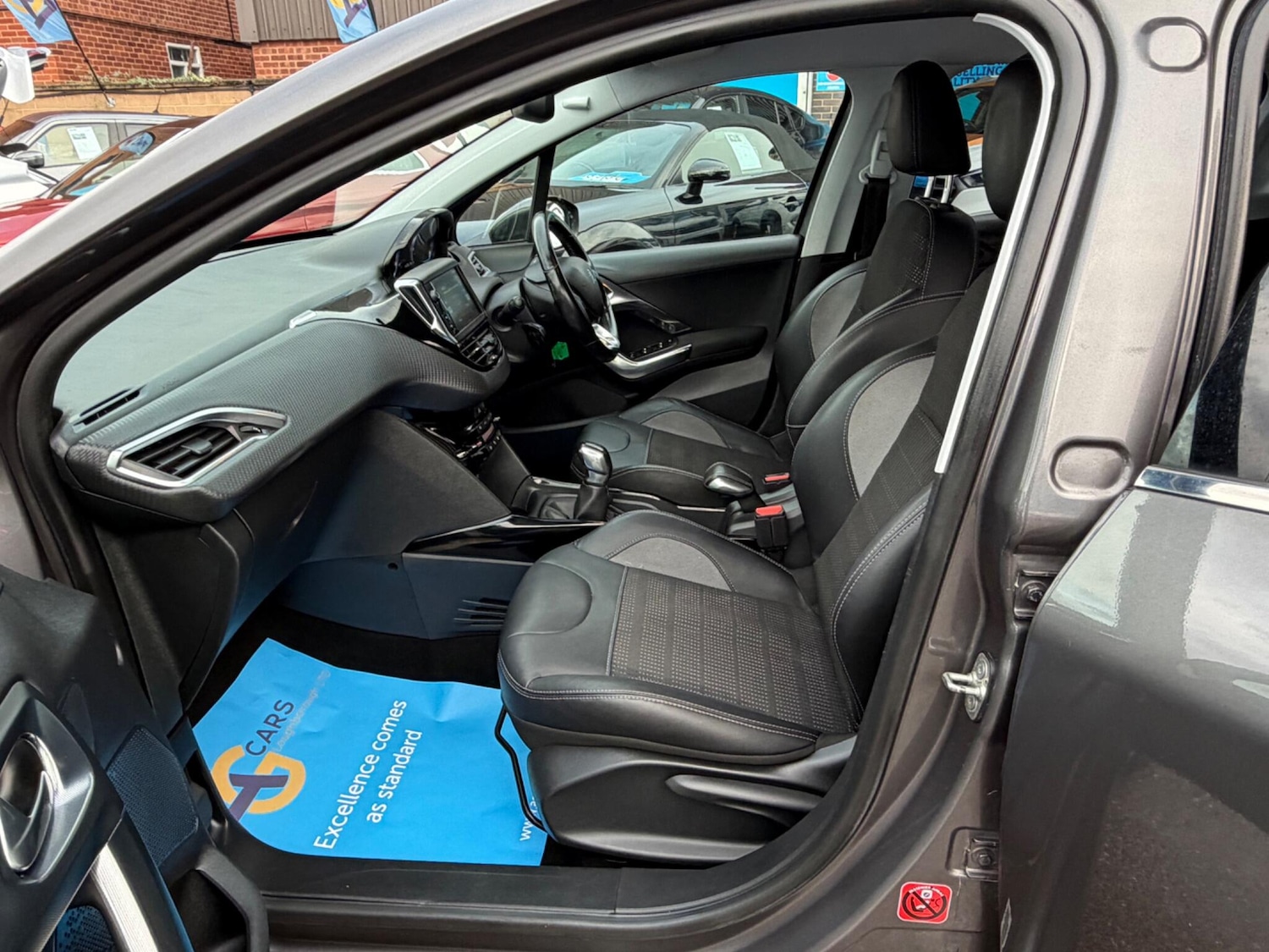 Used Peugeot 2008 2016 for sale - 77424798: Photo 48