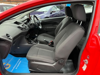 Used Ford Fiesta 2014 for sale - 77550390: Photo