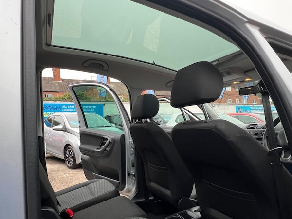 Used Skoda Roomster 2015 for sale - 76259112: Photo 33