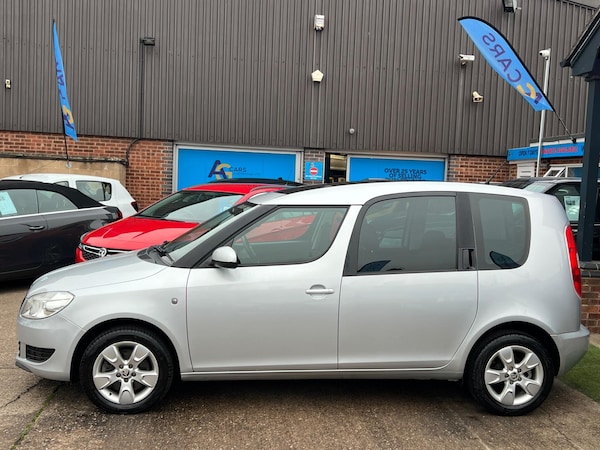 Used Skoda Roomster 2015 for sale - 76259112: Photo 42