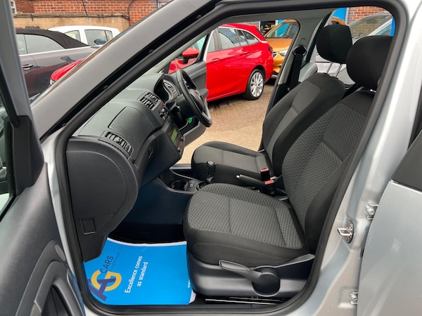 Used Skoda Roomster 2015 for sale - 76259112: Photo 4
