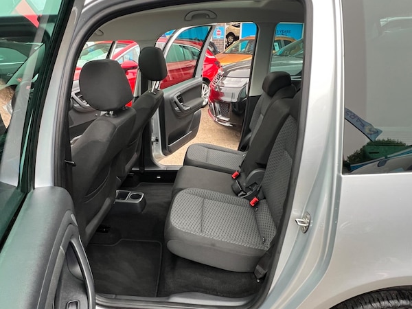 Used Skoda Roomster 2015 for sale - 76259112: Photo 5