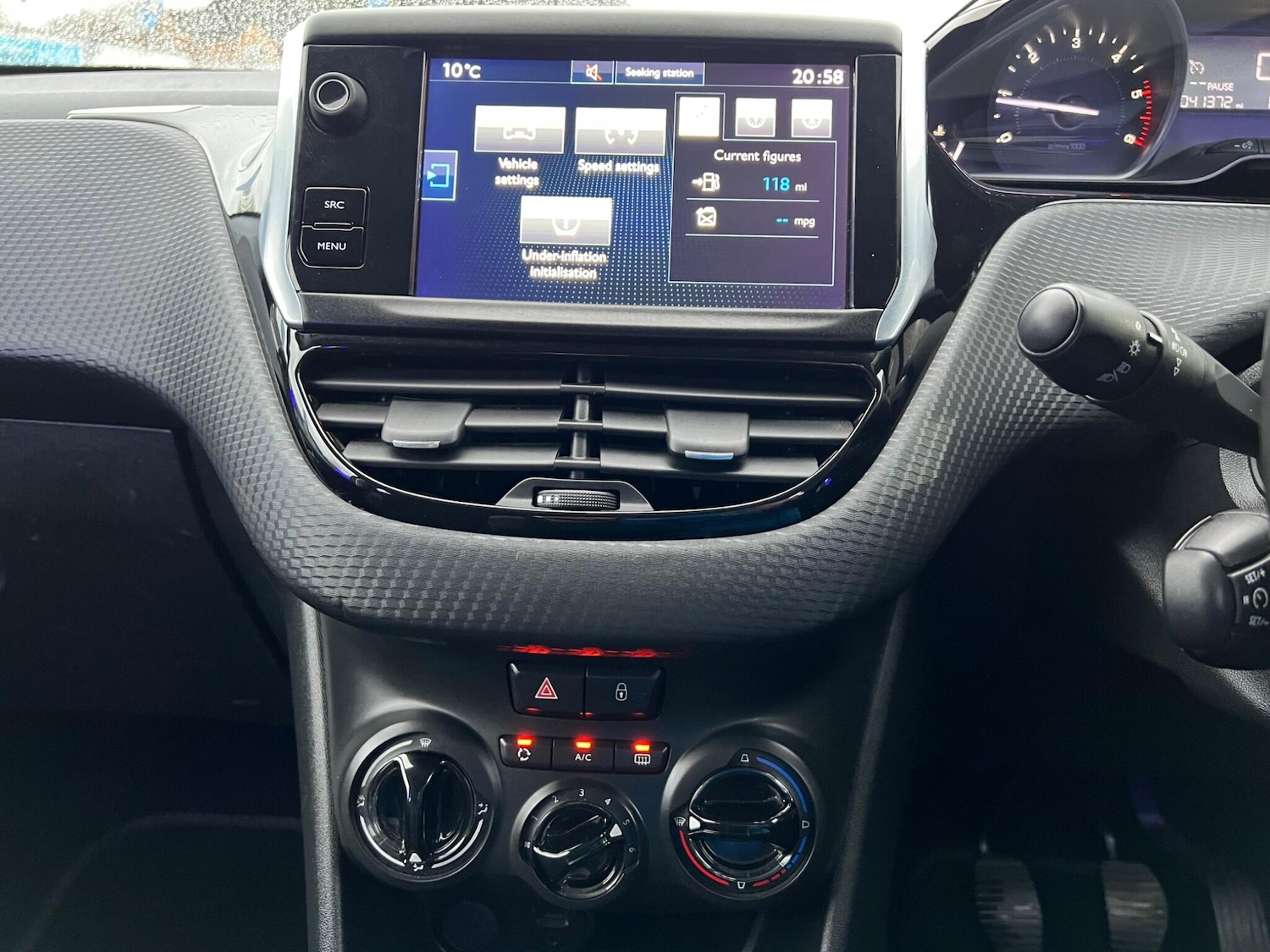 Used Peugeot 2008 2017 for sale - 76990740: Photo 22