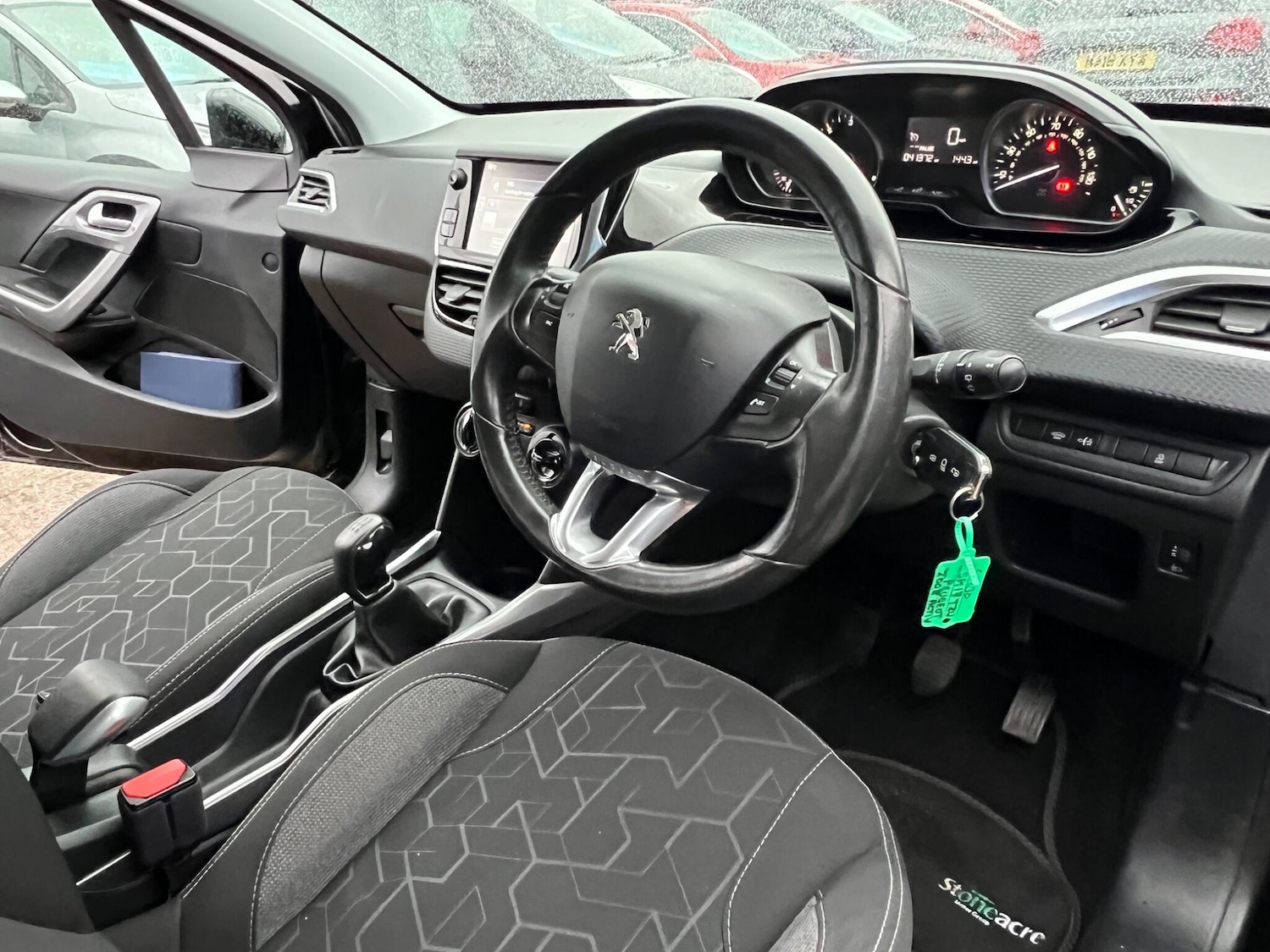 Used Peugeot 2008 2017 for sale - 76990740: Photo 23