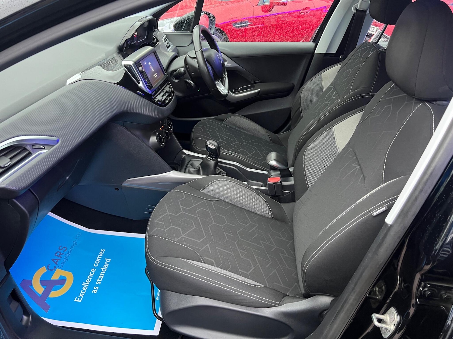 Used Peugeot 2008 2017 for sale - 76990740: Photo 4