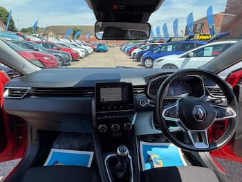 Used Renault Clio 2020 for sale - 79681065: Photo