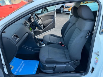 Used Volkswagen Polo 2014 for sale - 77156474: Photo