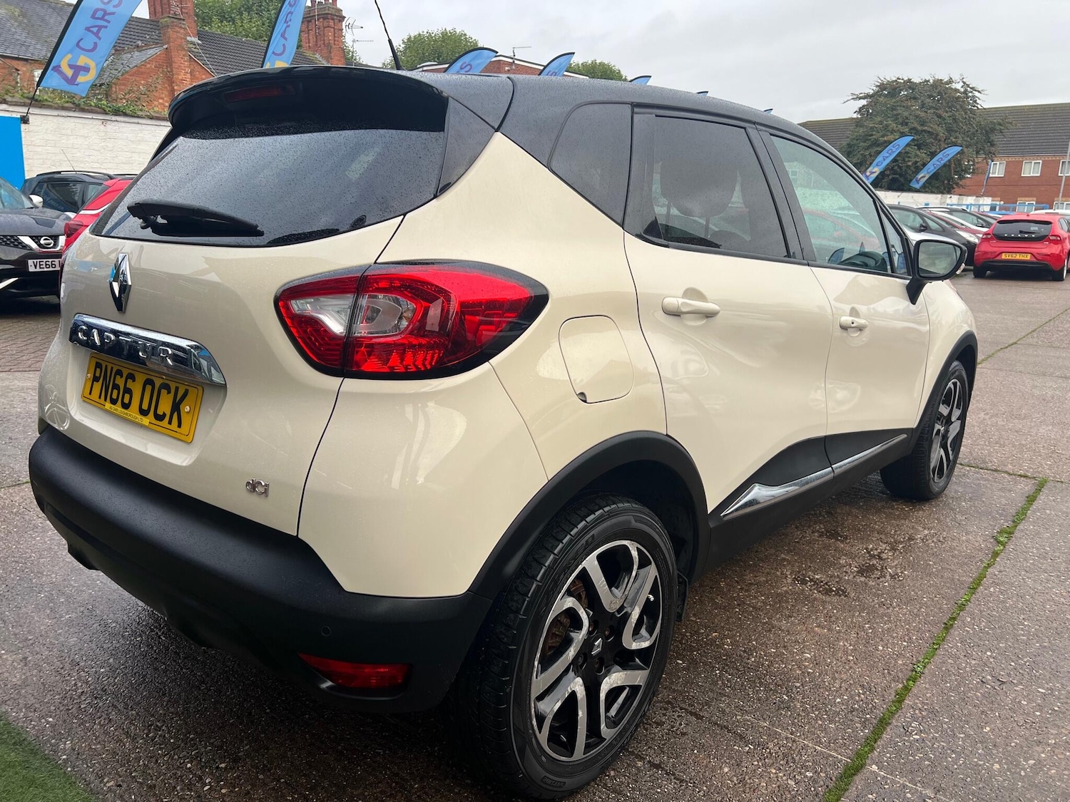 Used Renault Captur 2016 for sale - 76151101: Photo 13