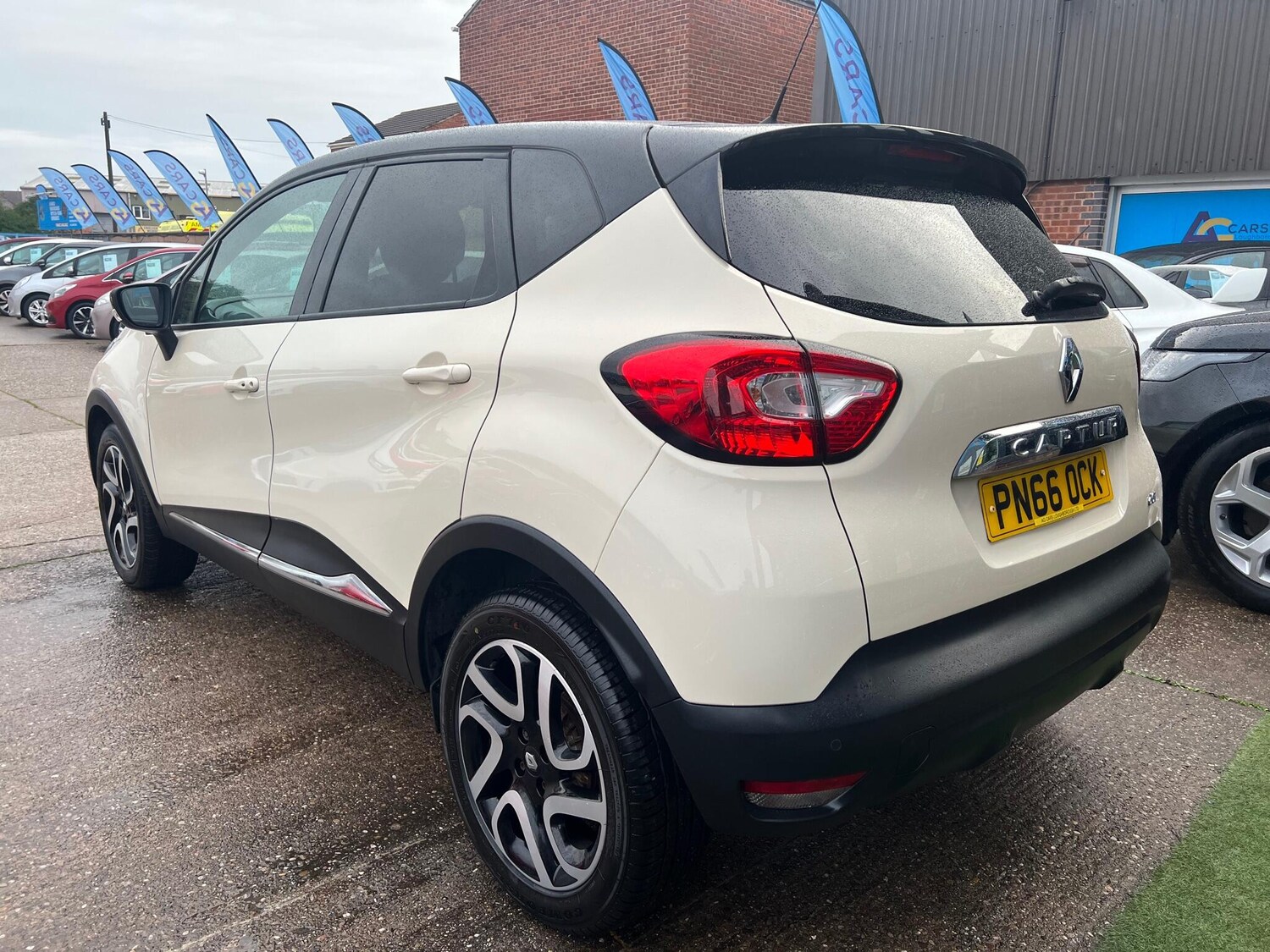 Used Renault Captur 2016 for sale - 76151101: Photo 15