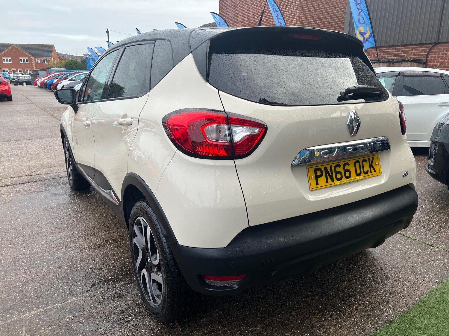 Used Renault Captur 2016 for sale - 76151101: Photo 18