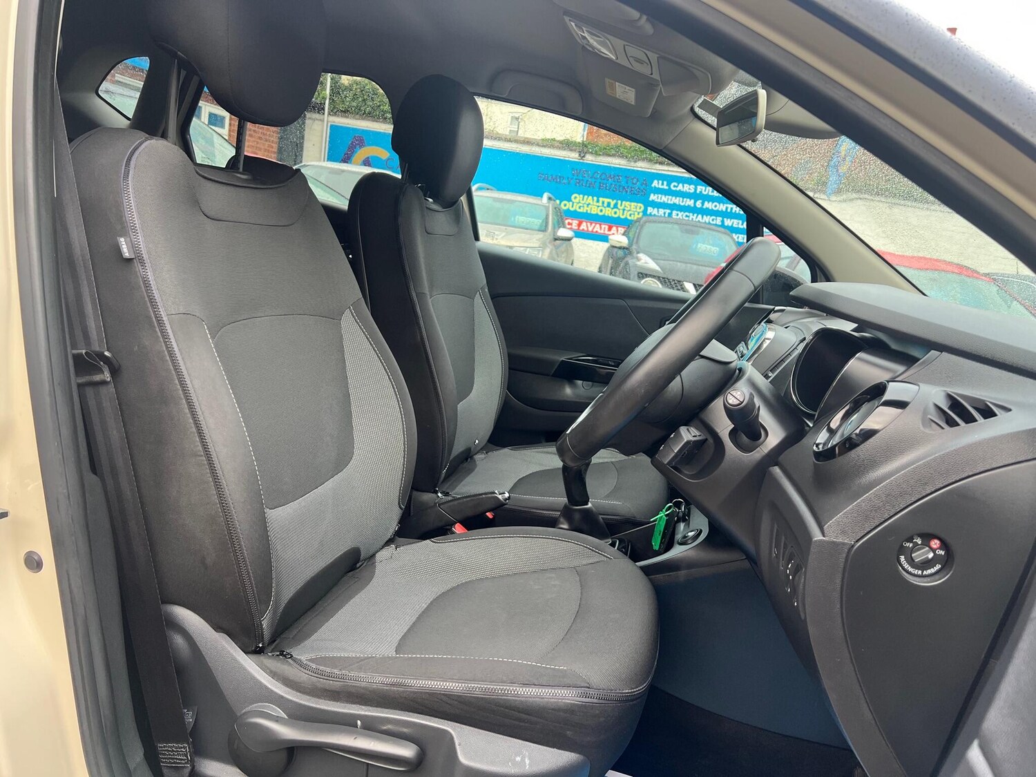 Used Renault Captur 2016 for sale - 76151101: Photo 30