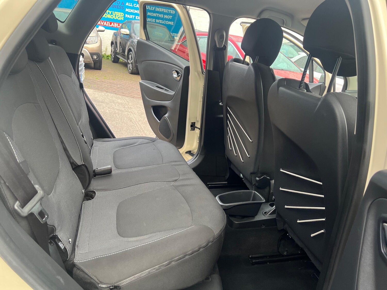 Used Renault Captur 2016 for sale - 76151101: Photo 35