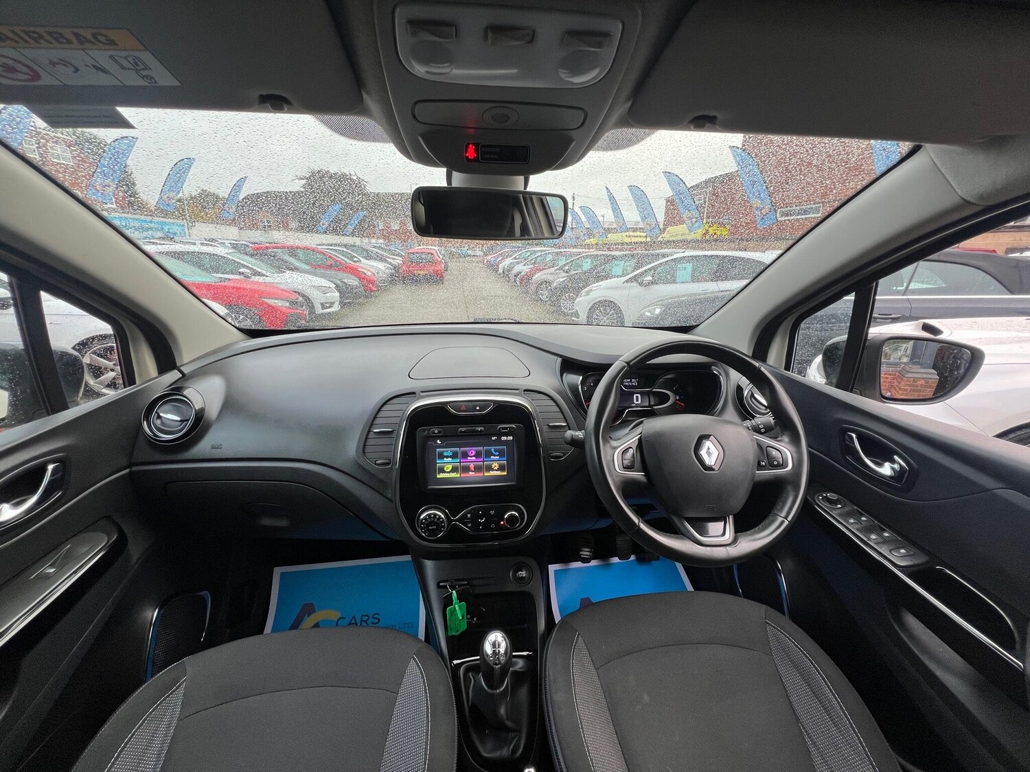 Used Renault Captur 2016 for sale - 76151101: Photo 38