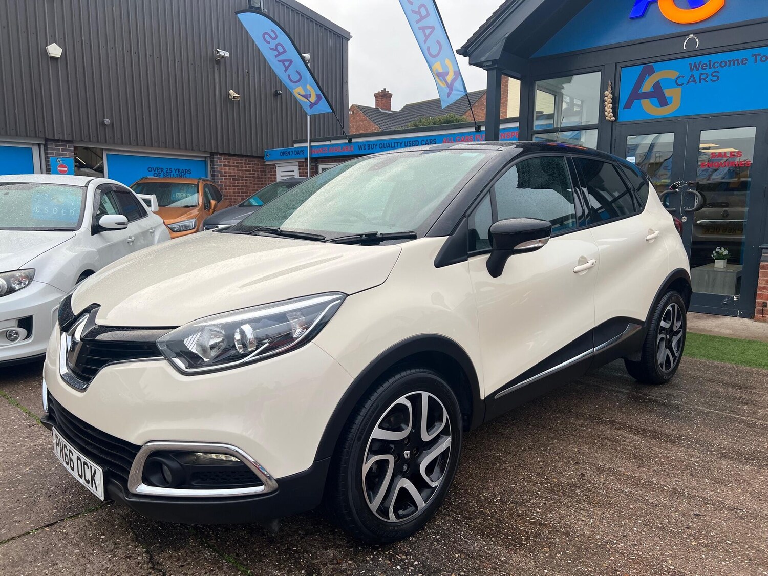 Used Renault Captur 2016 for sale - 76151101: Photo 54