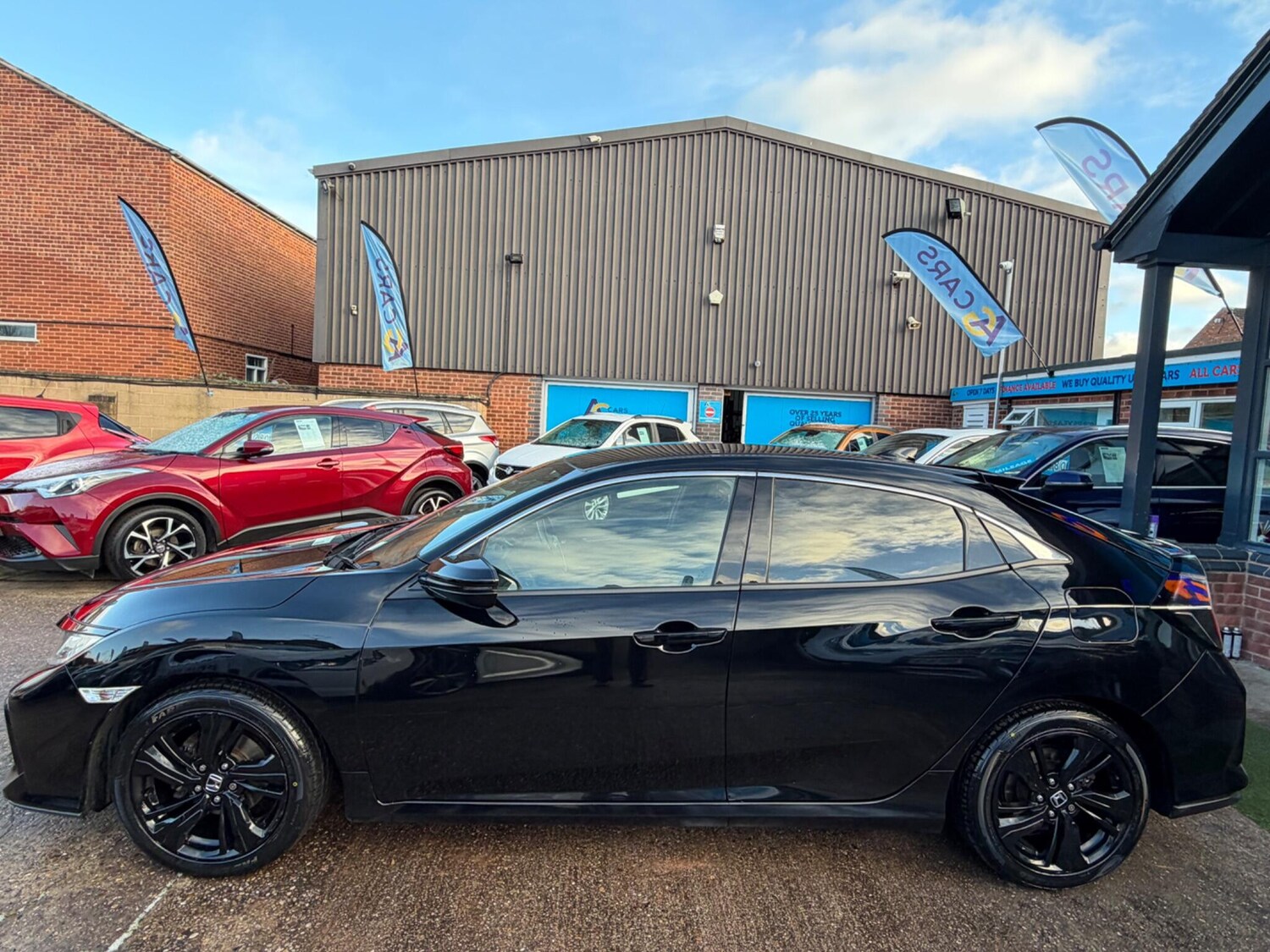 Used Honda Civic 2018 for sale - 77097817: Photo 37