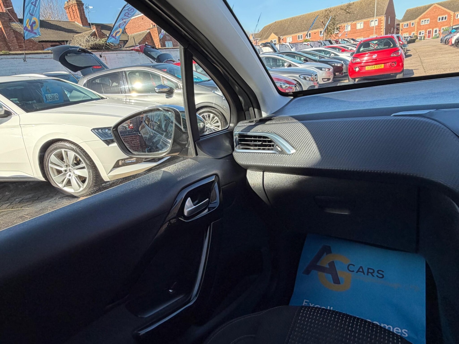 Used Peugeot 208 for sale - 77925106: Photo 44