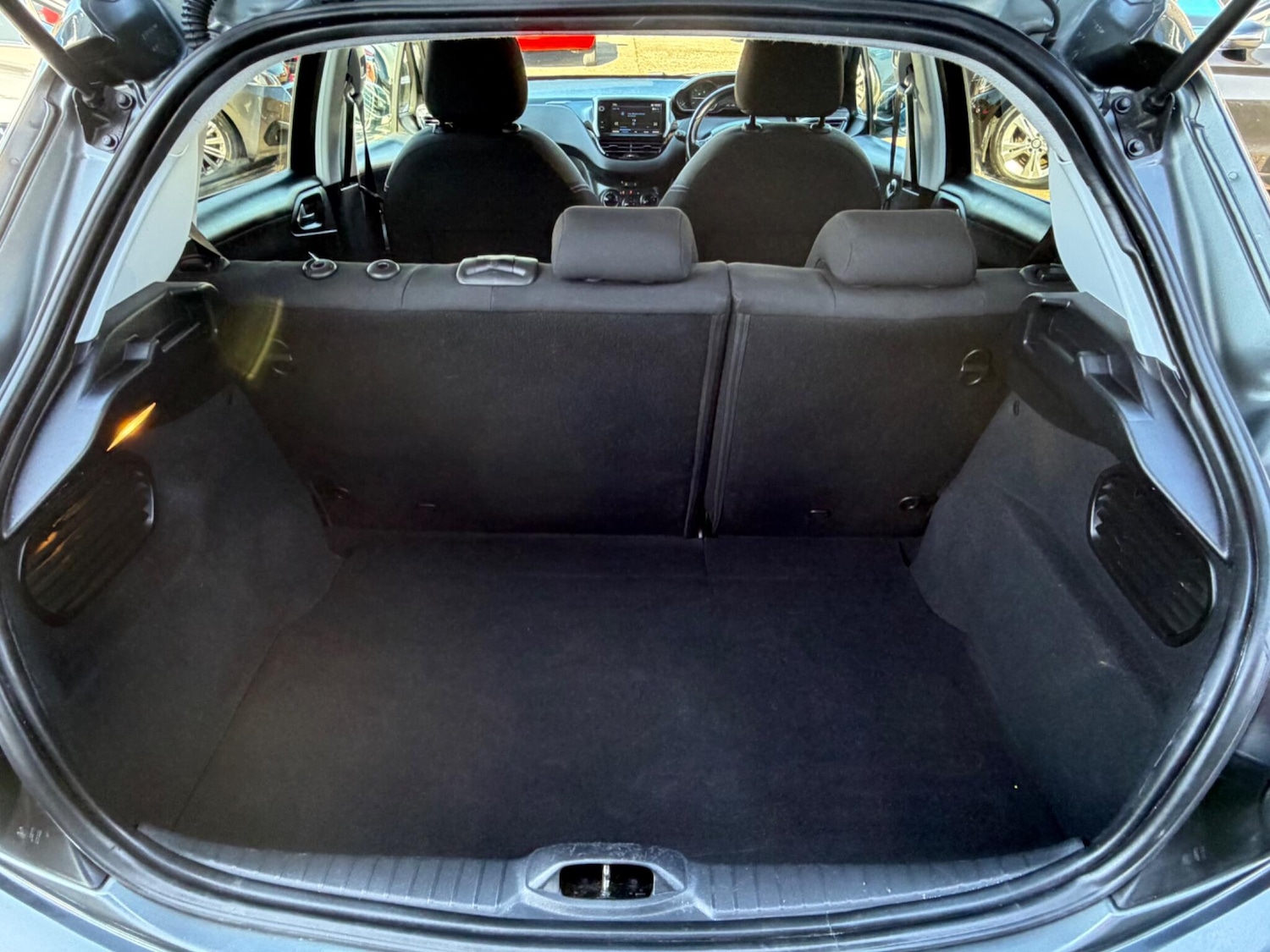 Used Peugeot 208 for sale - 77925106: Photo 58