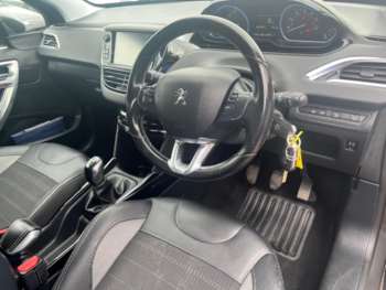 Used Peugeot 2008 2019 for sale - 74921424: Photo