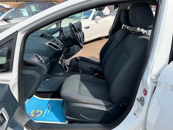 Used Ford Fiesta 2012 for sale - 78636614: Photo