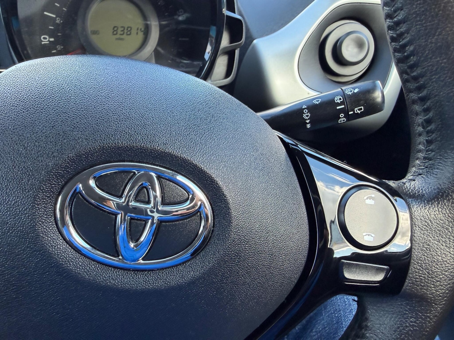 Used Toyota AYGO 2015 for sale - 77823900: Photo 45