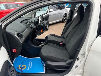 Used Citroen C1 2015 for sale - 76227277: Photo