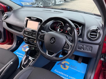 Used Renault Clio 2017 for sale - 77657603: Photo