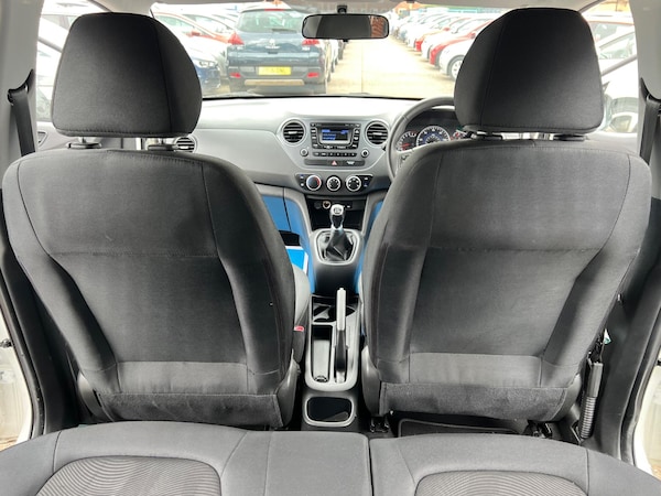 Used Hyundai i10 2018 for sale - 75531191: Photo 33
