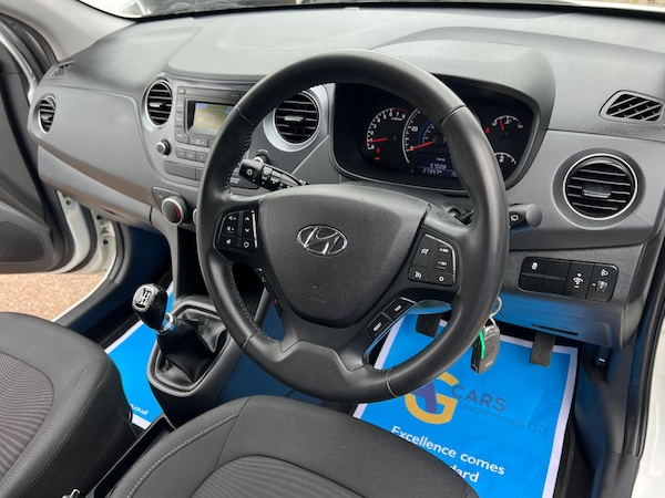 Used Hyundai i10 2018 for sale - 75531191: Photo 3