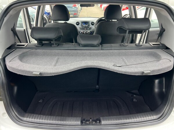 Used Hyundai i10 2018 for sale - 75531191: Photo 51