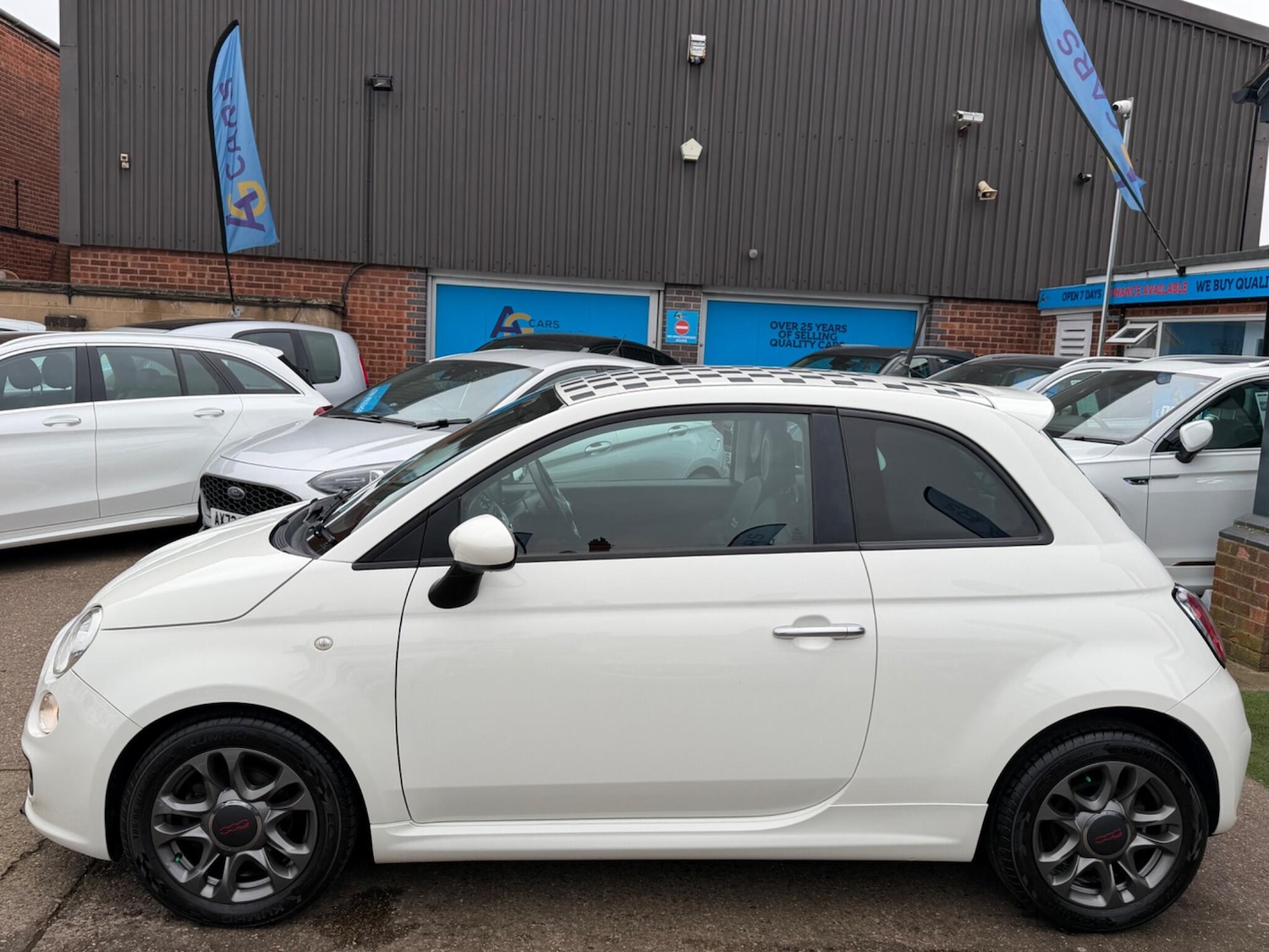 Used Fiat 500 2014 for sale - 77783477: Photo 40