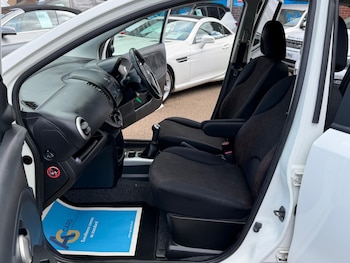 Used Nissan Note 2010 for sale - 78685024: Photo