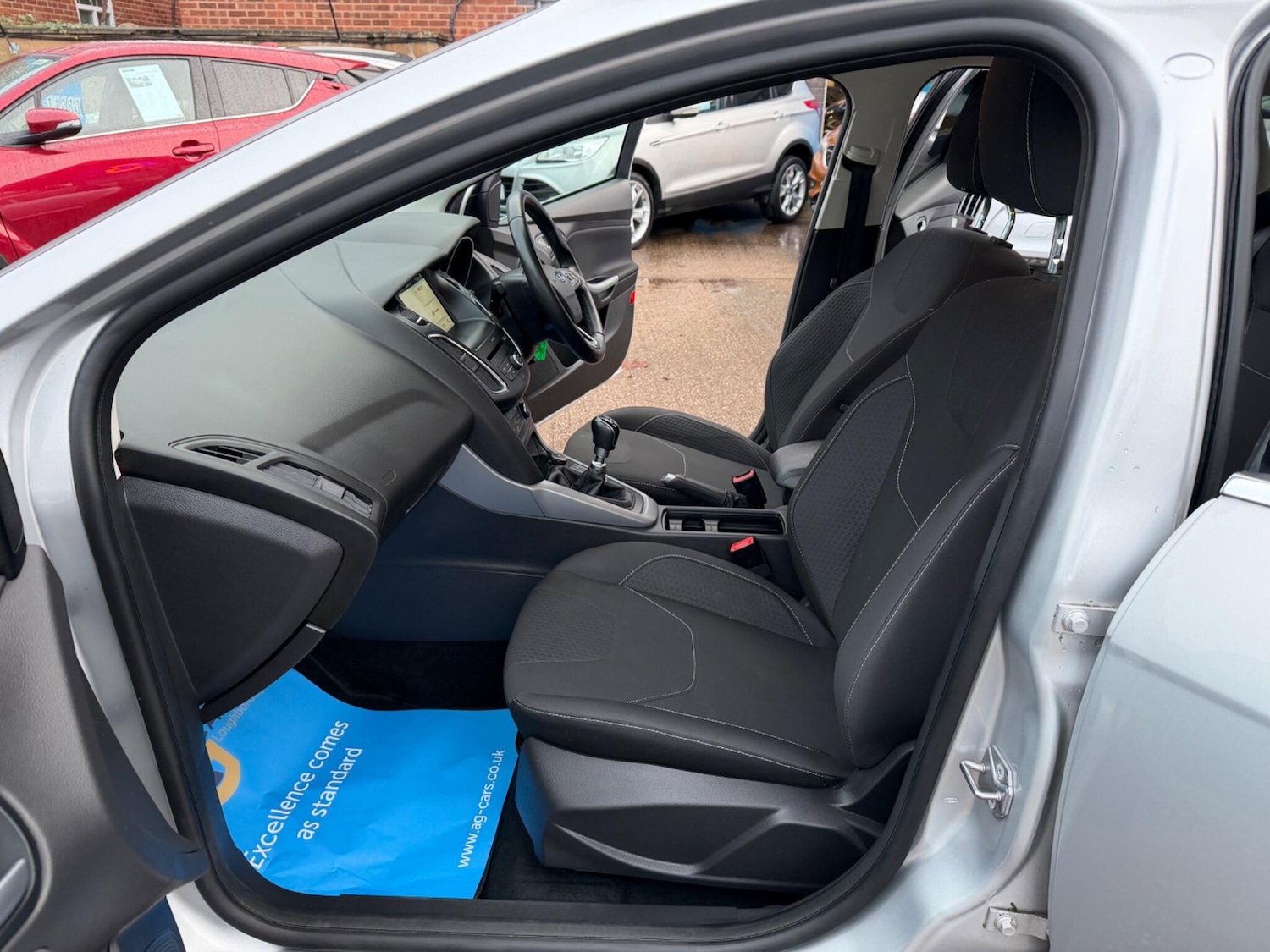 Used Ford Focus 2017 for sale - 77119842: Photo 4