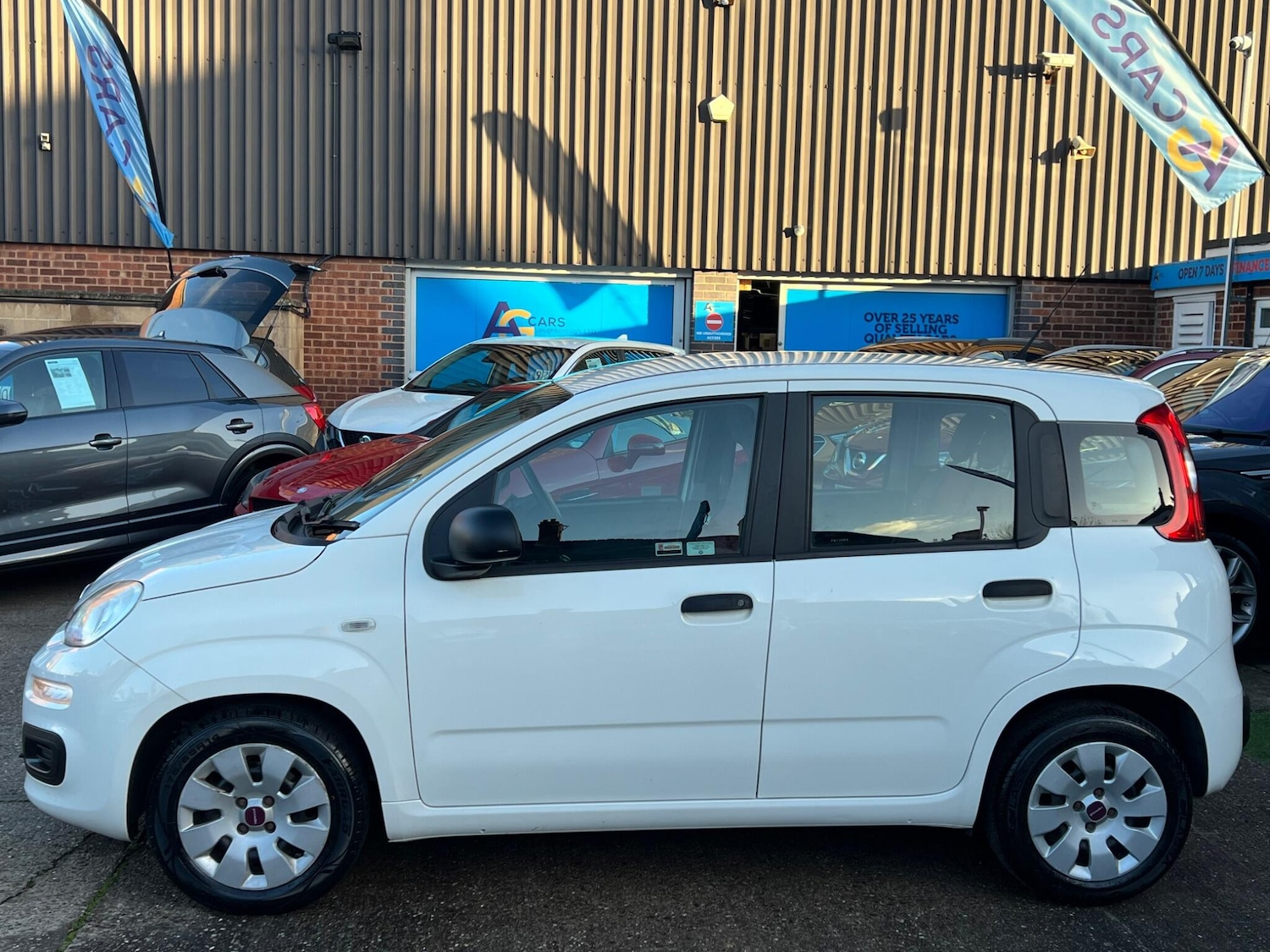 Used Fiat Panda 2012 for sale - 76657976: Photo 38