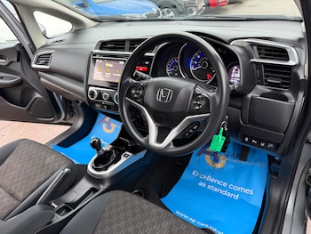 Used Honda Jazz 2017 for sale - 77479336: Photo